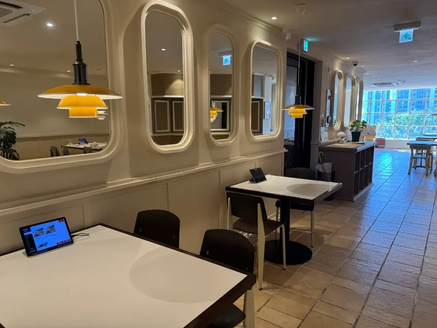 Seating with directly imported vintage furniture at Bueokgan Haeundae Branch