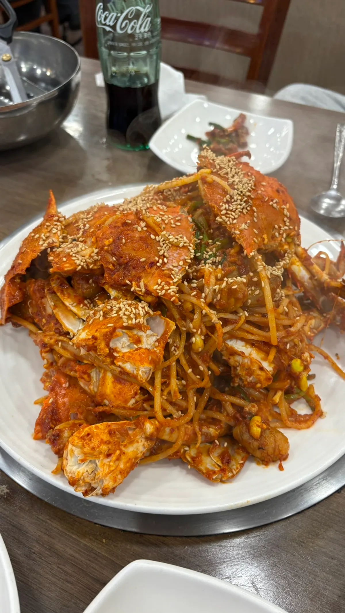 콩나물과 미나리를 얹은 꽃게찜 소자