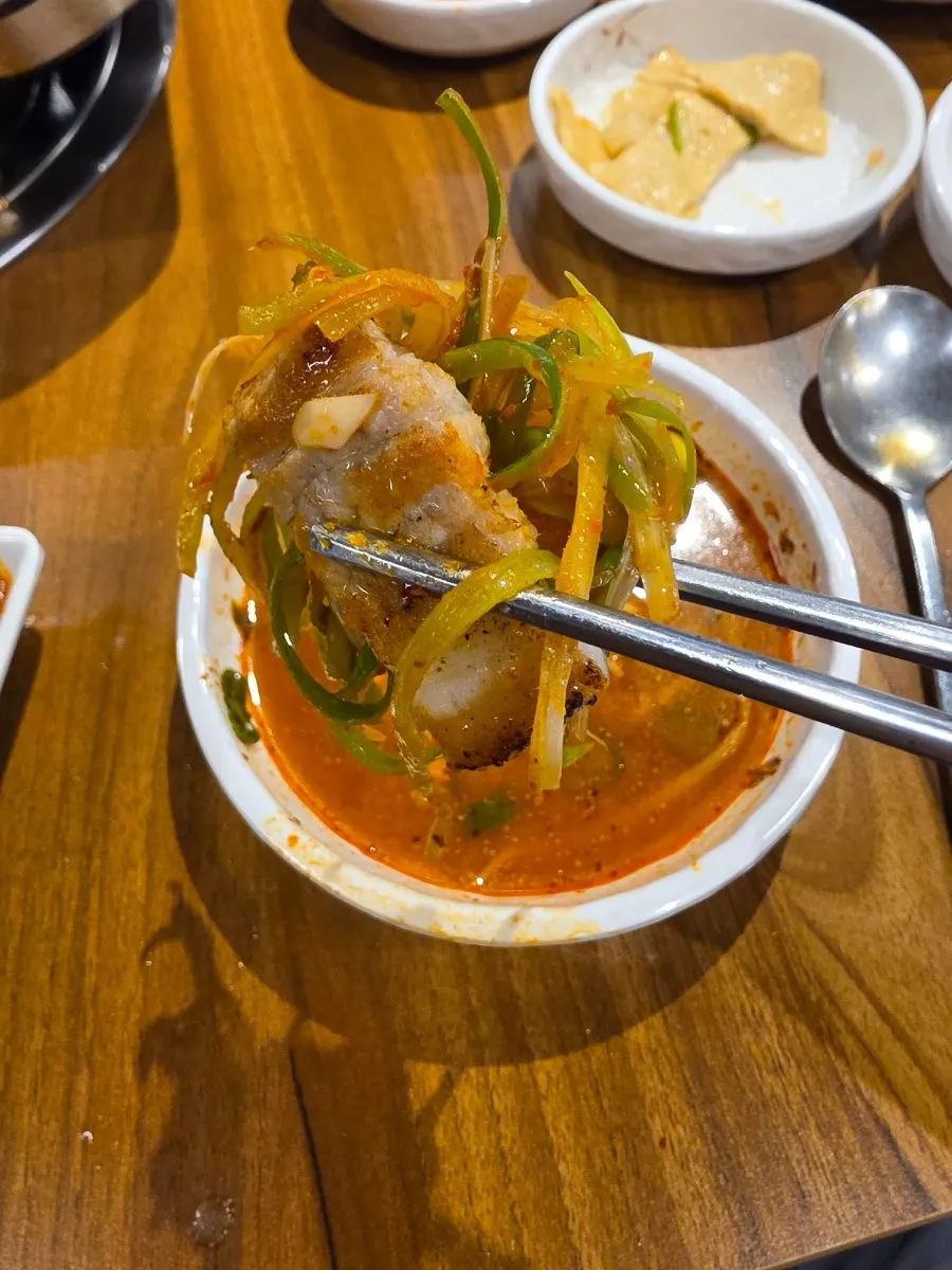 Introduction to a gamjatang restaurant visit in Bupyeong