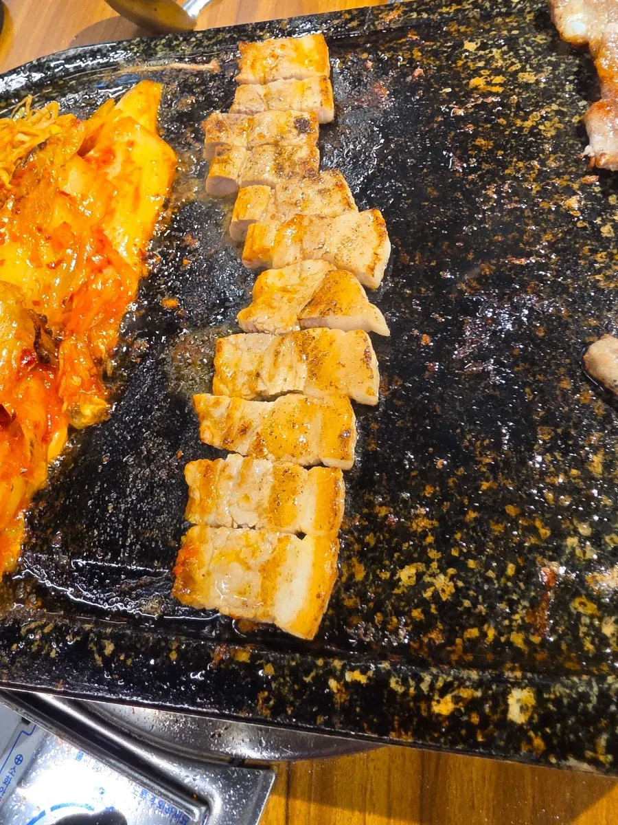 Texture of the minari shrimp pancake