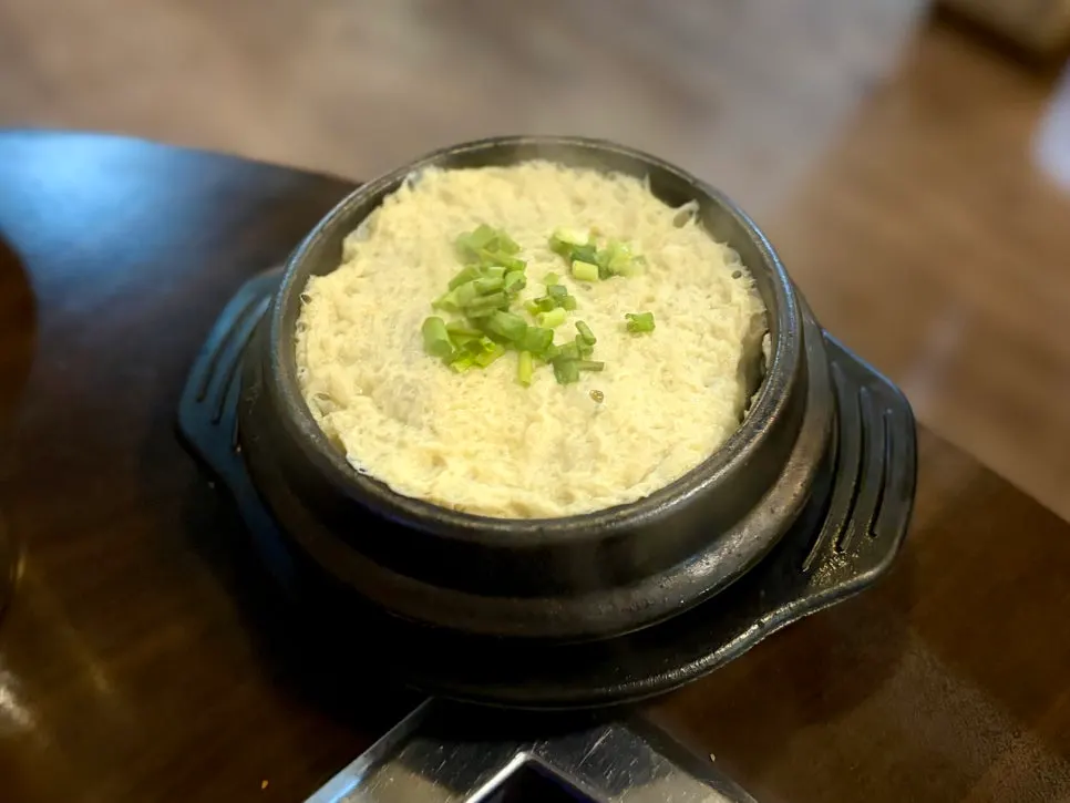 Sides served with the meat