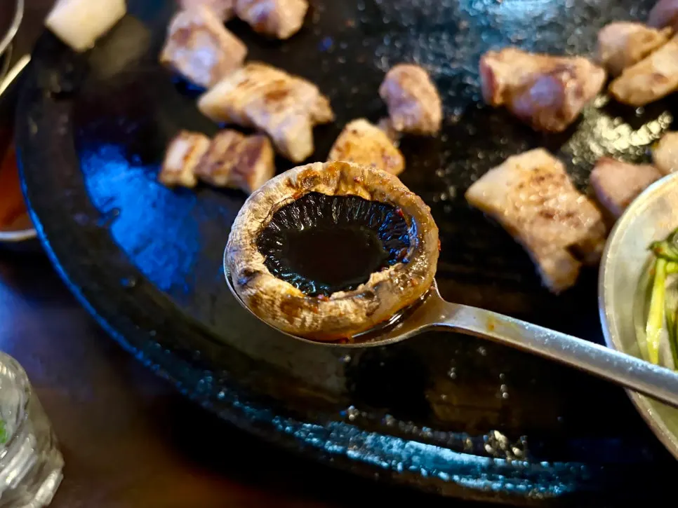 Simply grilled pork neck