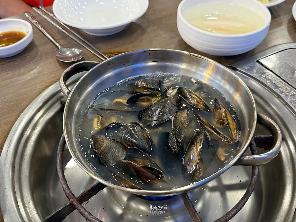 해물탕과 함께 나온 새우장