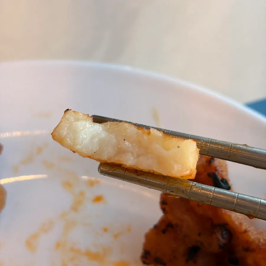 Chicken feet and scallops on the grill