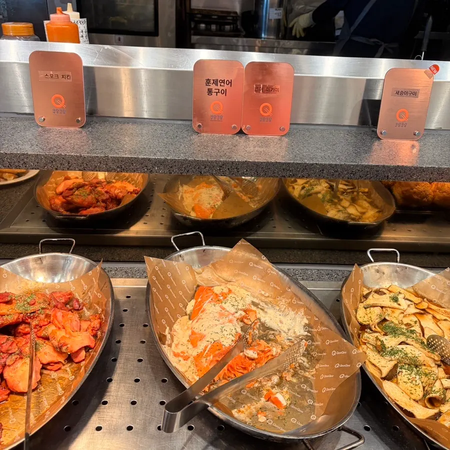 The grilled and fried food corner at the buffet
