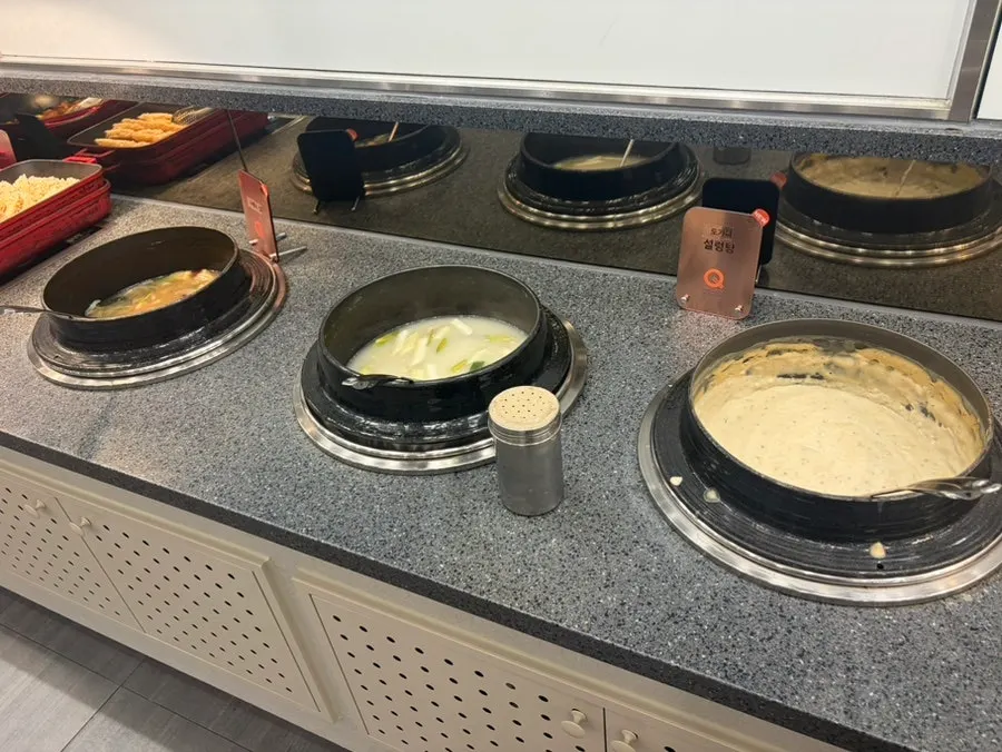 Taco fillings set up, exclusive to the Bupyeong branch