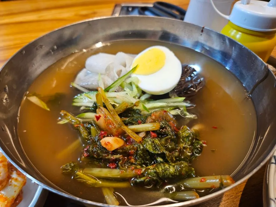 술안주로 주문한 육회