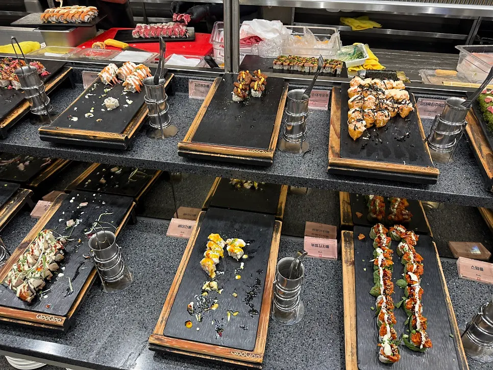 Roll corner display at KuuKuu Gold Bupyeong Branch