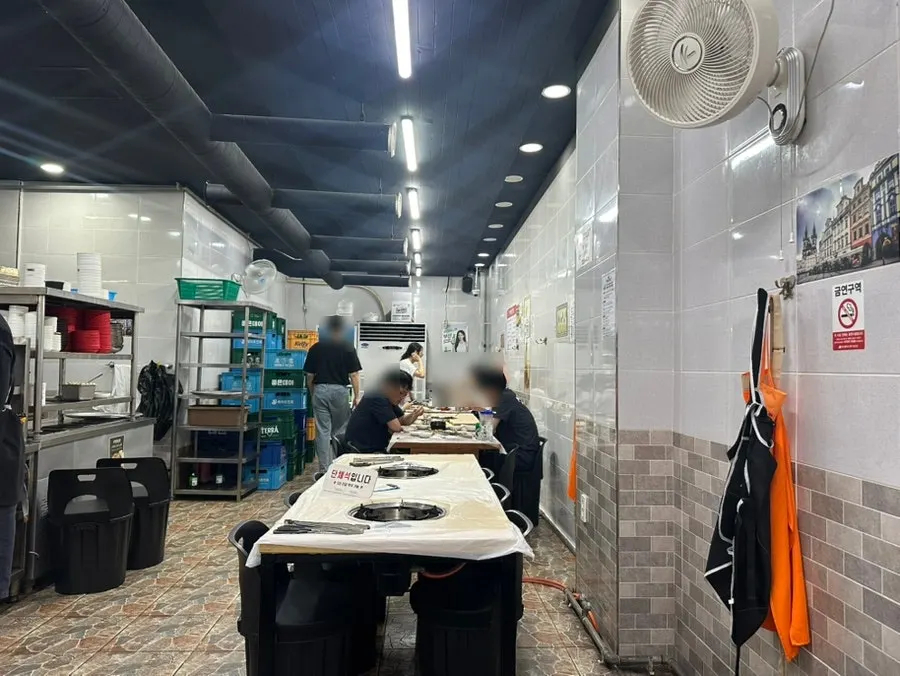 부평양곱창 옆 가게 홀 전경