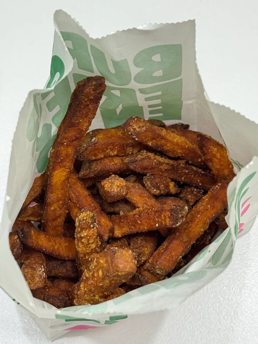 Crispy sweet potato fries with ranch sauce
