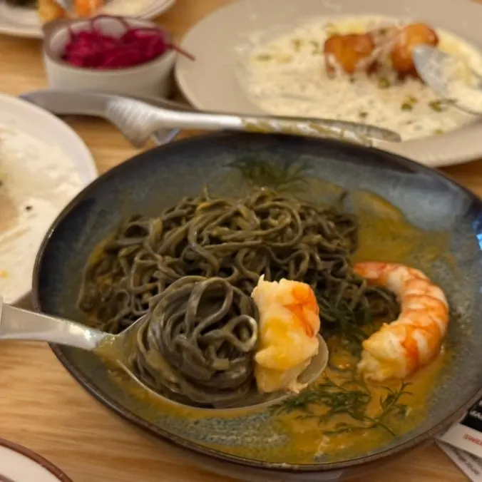 Close-up of bisque pasta mixed with sauce