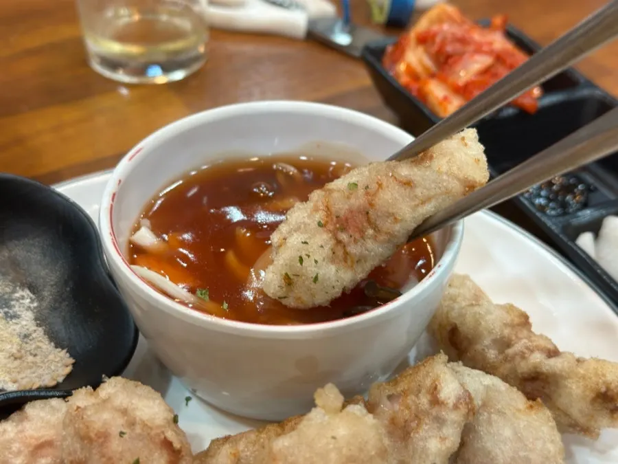 케첩소스에 찍은 탕수육