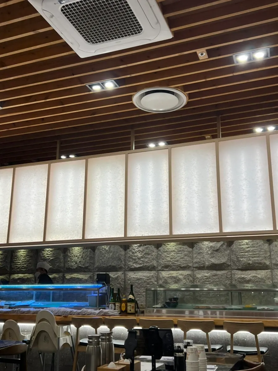 Open kitchen at Moshi Moshi Gwangbok