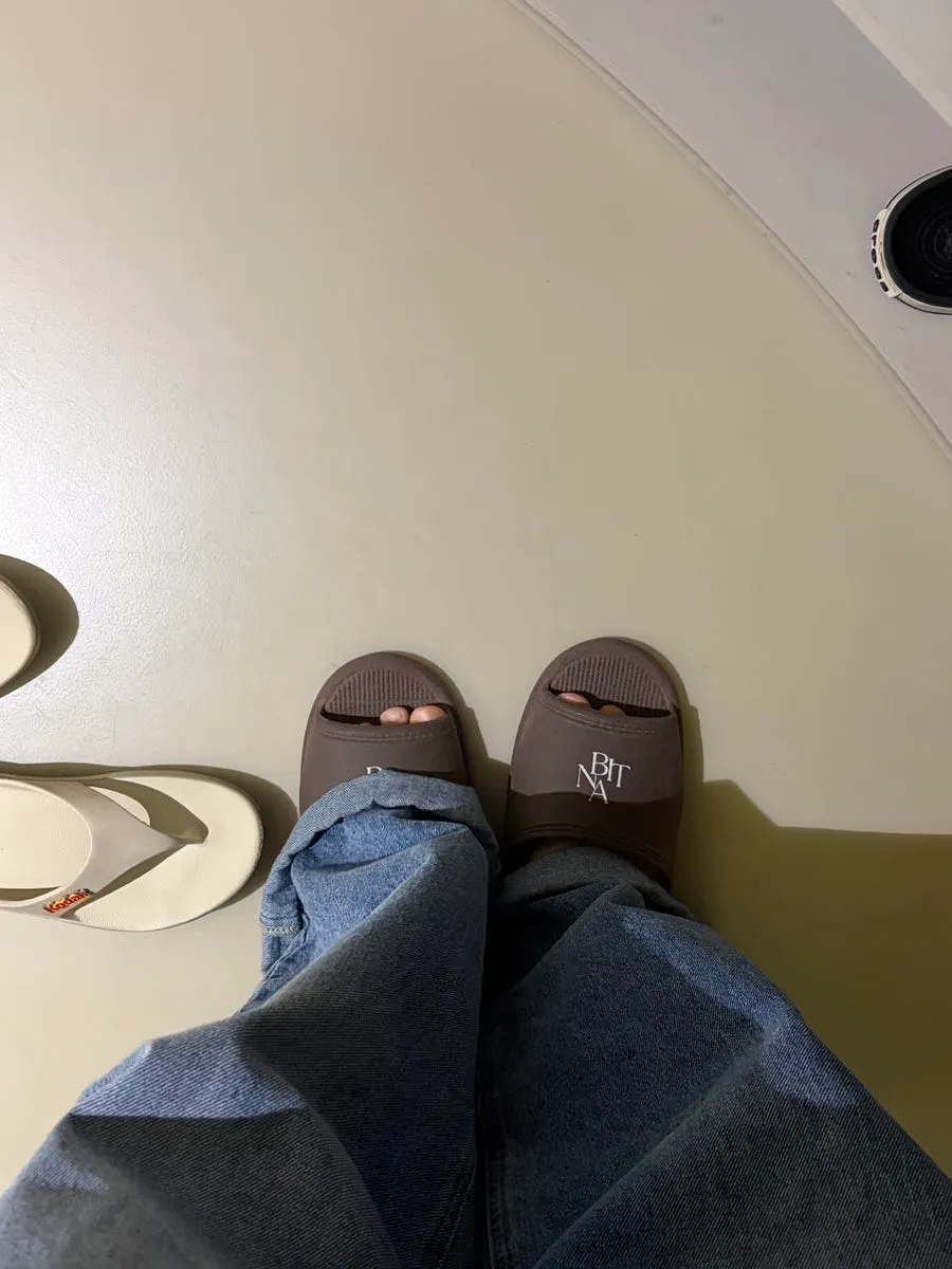 부산더나인 스킨52 시술실 분위기