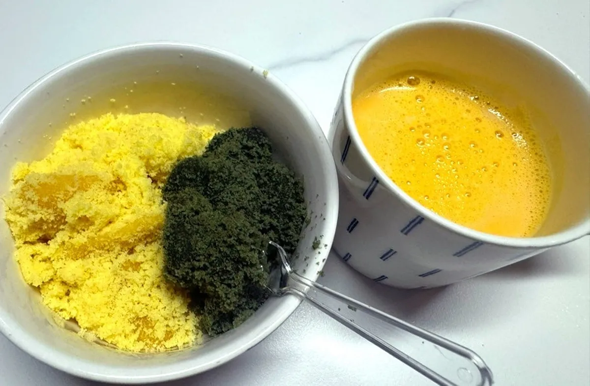 Naturally thawed pumpkin and mugwort injeolmi