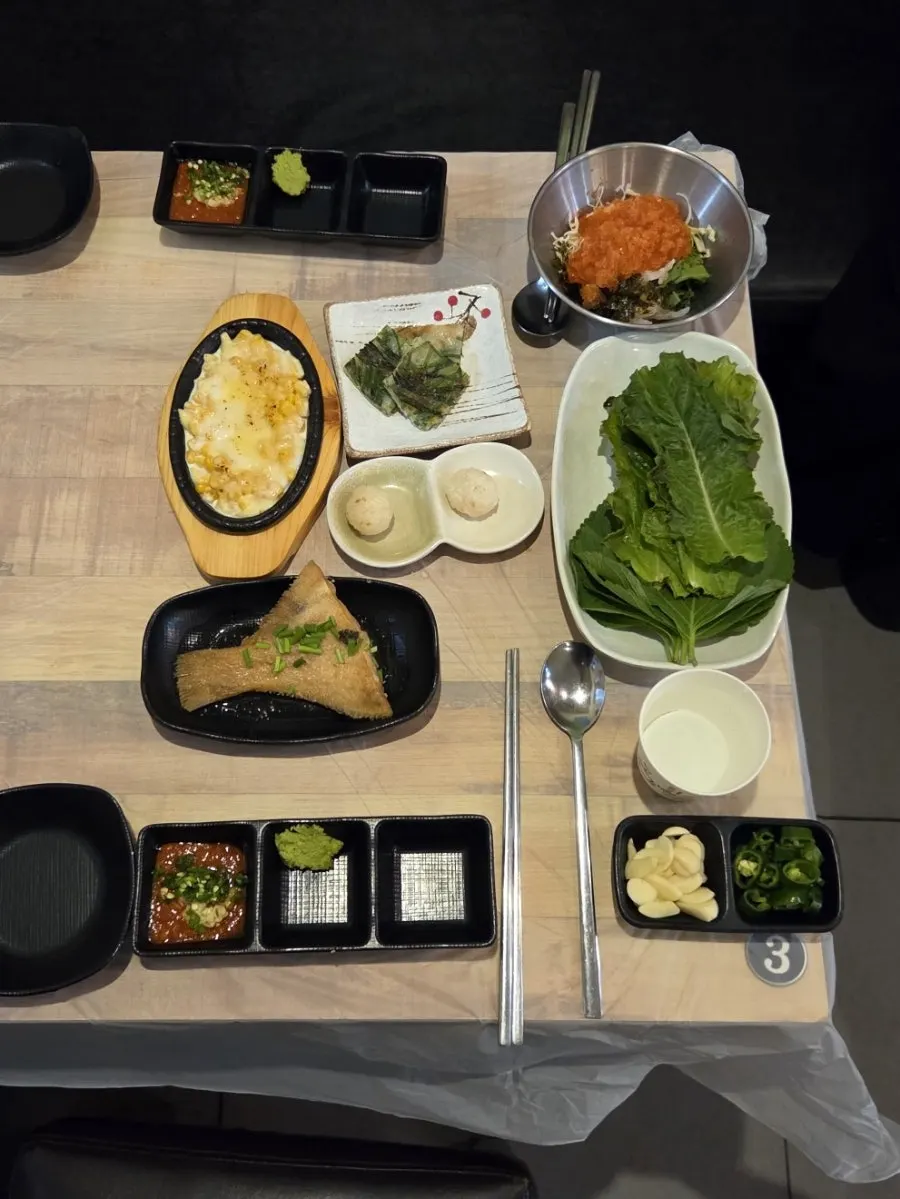 Menu with seasonal items and meal options