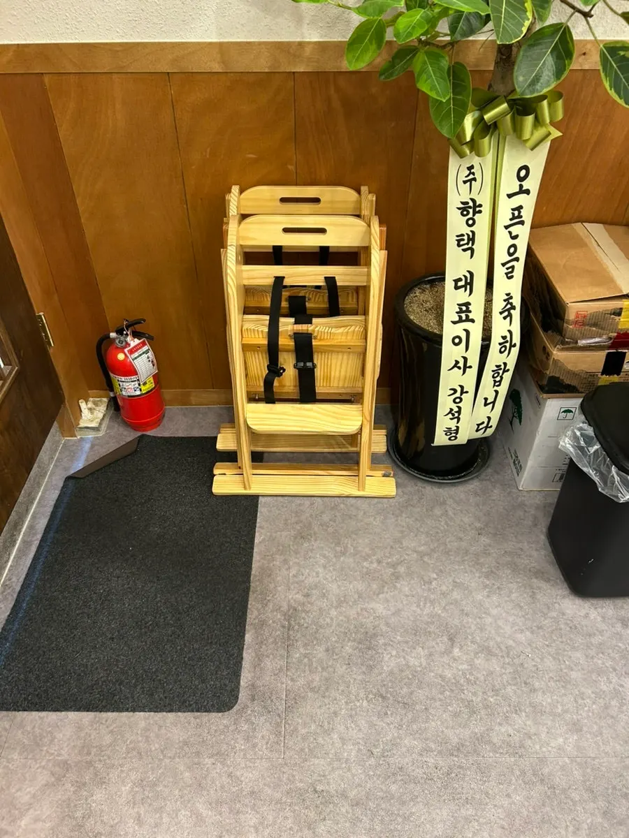 Hyangtaek seating and waiting area