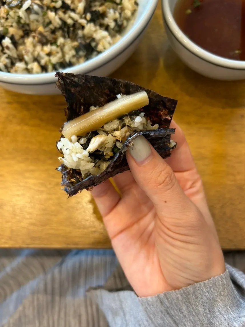 Mackerel gondeure rice with sauce added