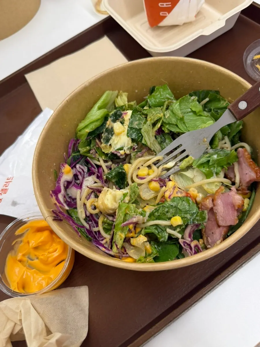Poke and salad eaten for a light lunch