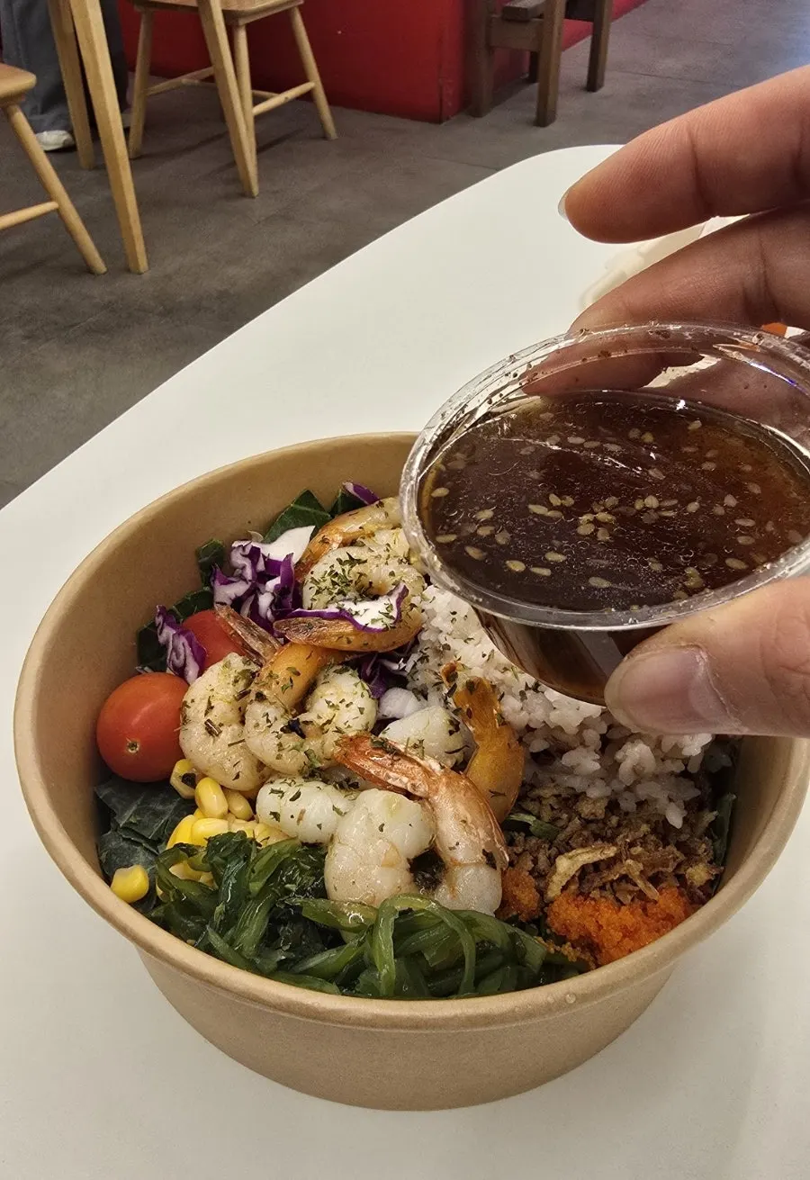 Shrimp poke salad with Oriental dressing