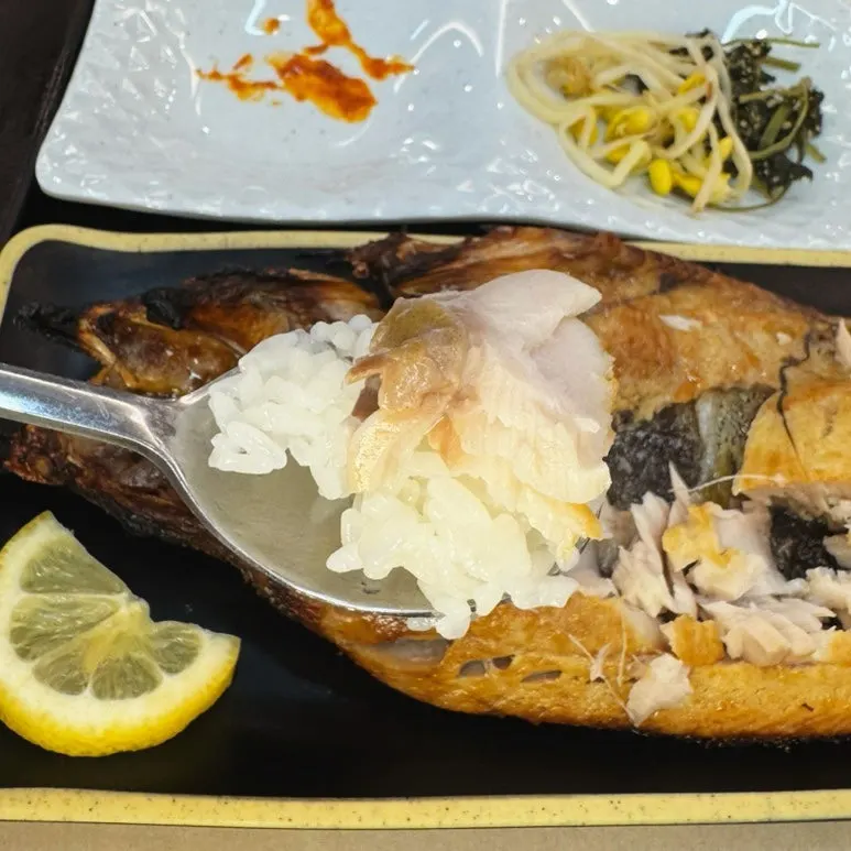 A moist bite of grilled imyeonsu