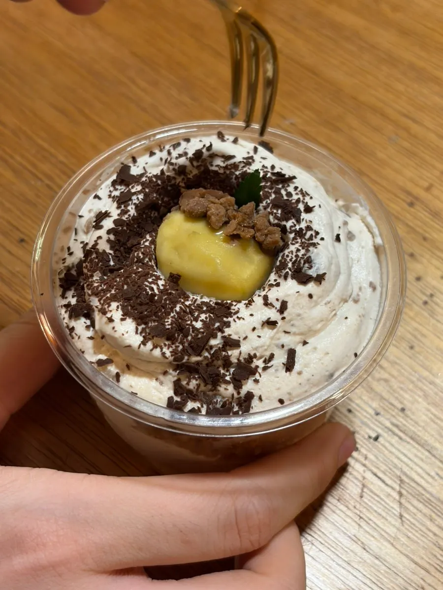 Café Buajang's best-selling chestnut tiramisu