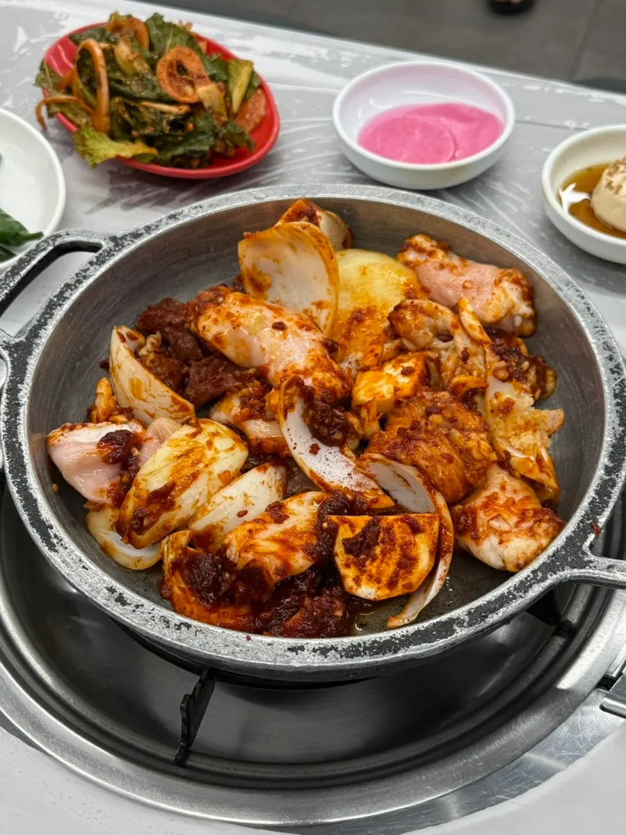 石板酱烤小份上桌
