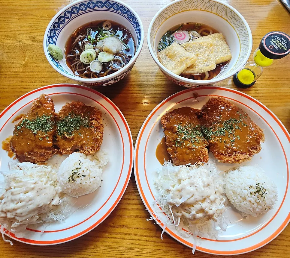 เรื่องราวมื้ออาหารและการเดินเล่นที่ Gatjidong Busan Jangjeon Branch