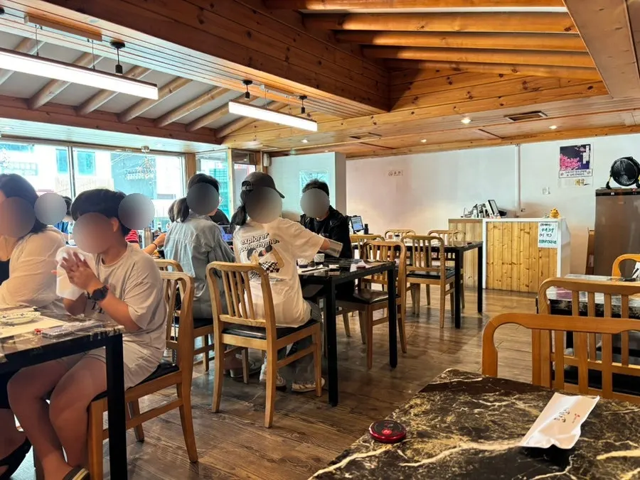 Interior decorated in wood tones