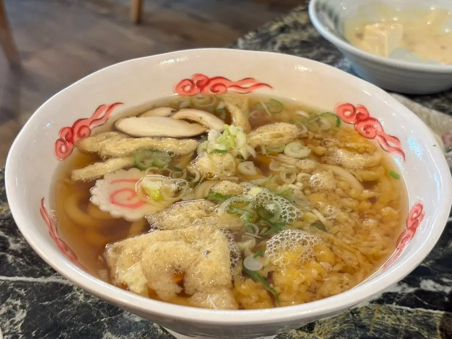 Assorted tempura 3P with bright golden batter