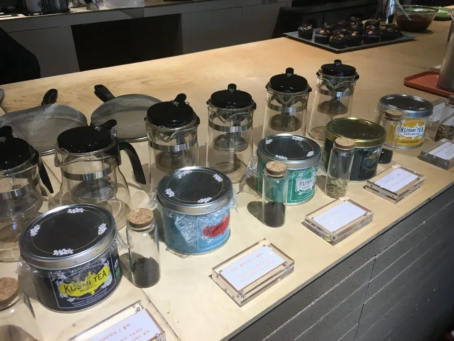 Teas available to smell before choosing