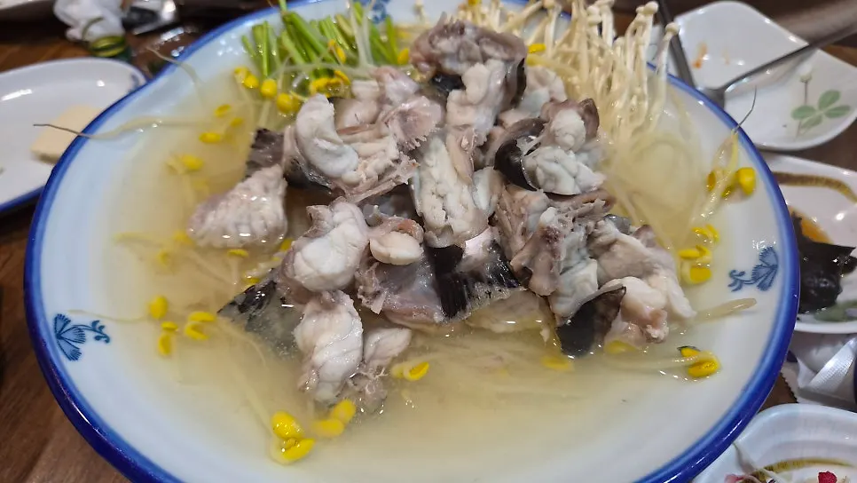 Cover image of the pufferfish tasting course Special A course at Busan Bokjip in Seomyeon, Busan