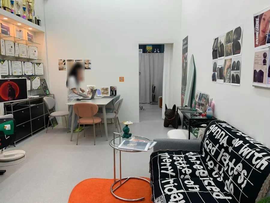 Doi Beauty 13–14 mm volume lash extensions in Seomyeon, Busan