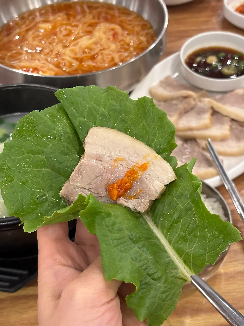 Suyuk and stone bowl broth from the suyuk baekban