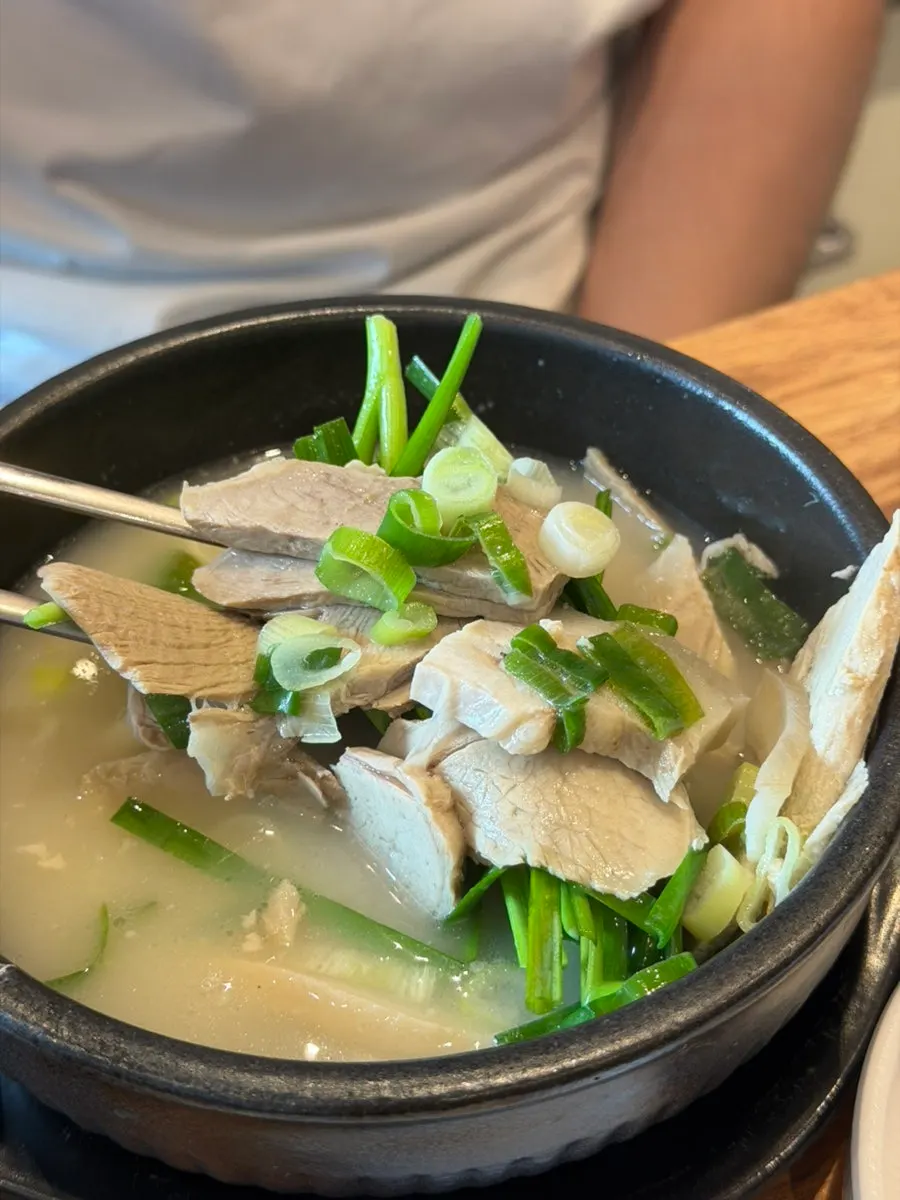 영동밀면&돼지국밥 부산역사점 방문 첫 사진