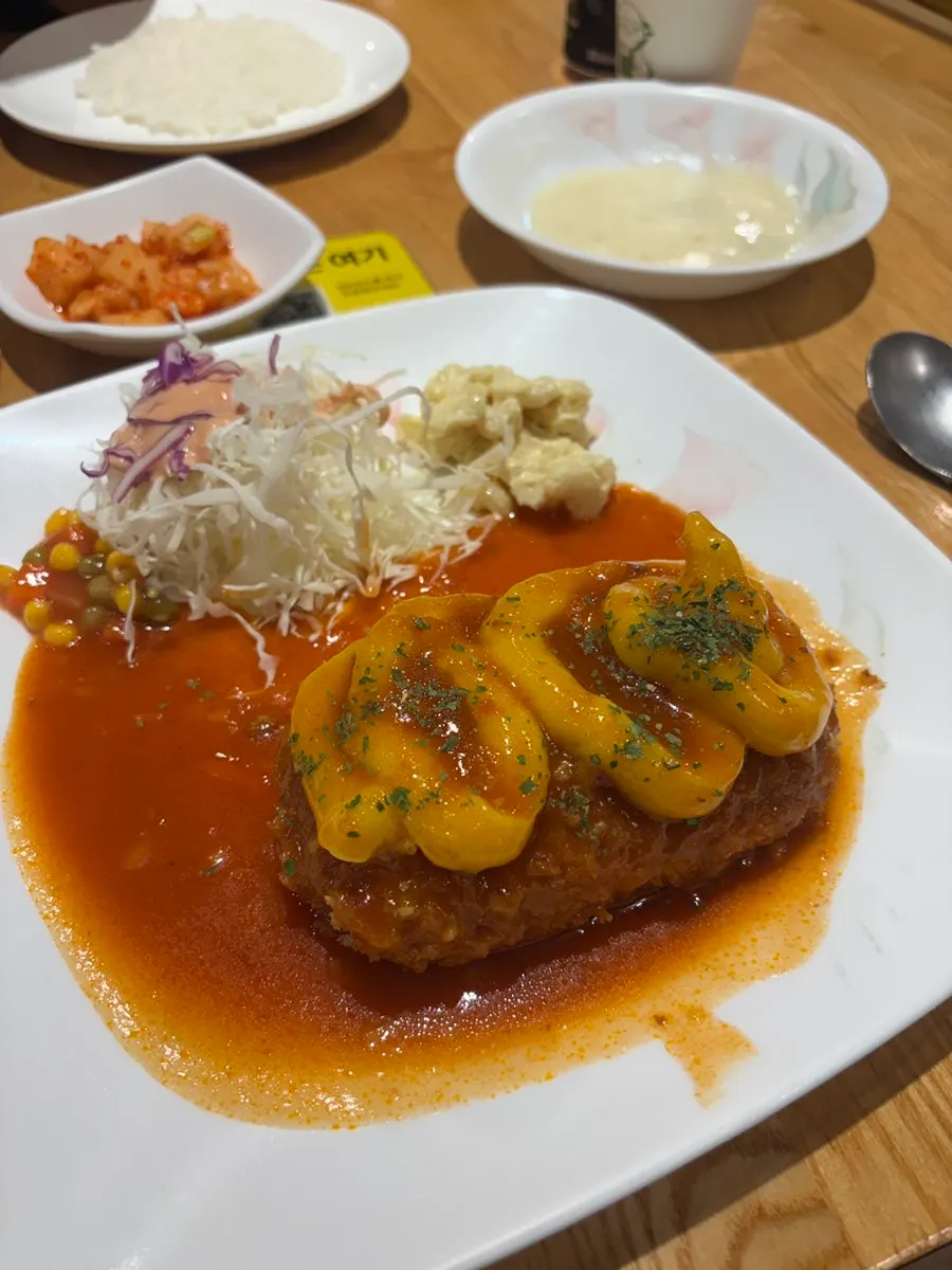 고구마치즈까스 클로즈업