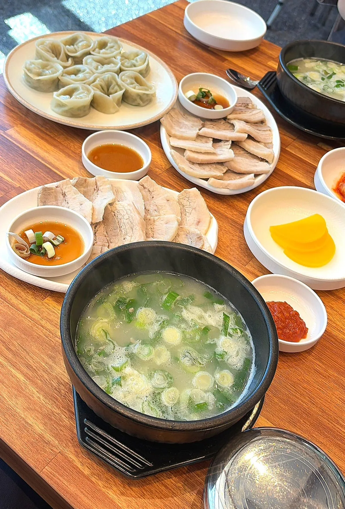 Information for Yeongdong Milmyeon & Dwaeji Gukbap near Busan Station