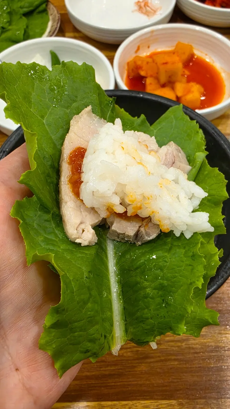 주문한 돼지국밥 한 그릇
