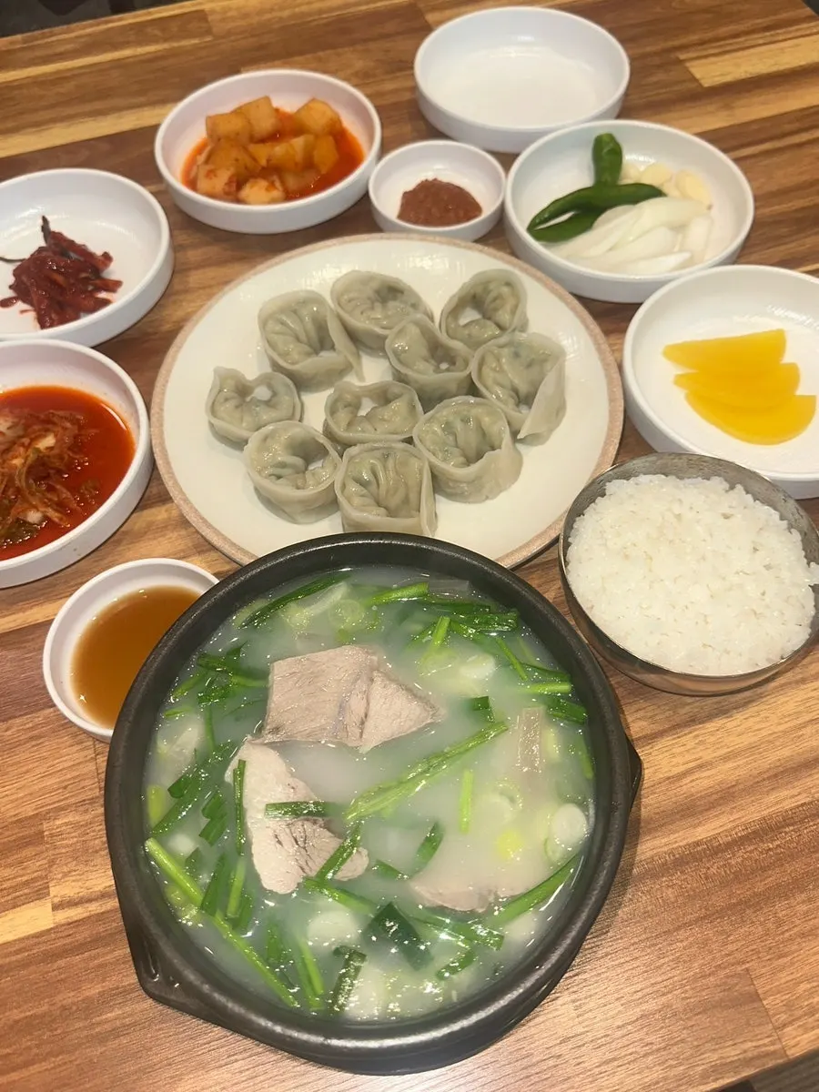 The storefront of Yeongdong Milmyeon & Dwaeji Gukbap Busan Station Branch near Busan Station