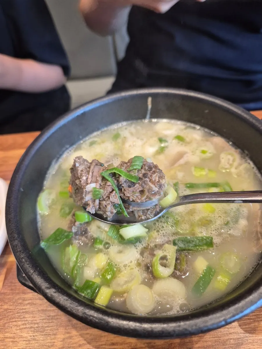 A bowl of sundae gukbap with blood sausage