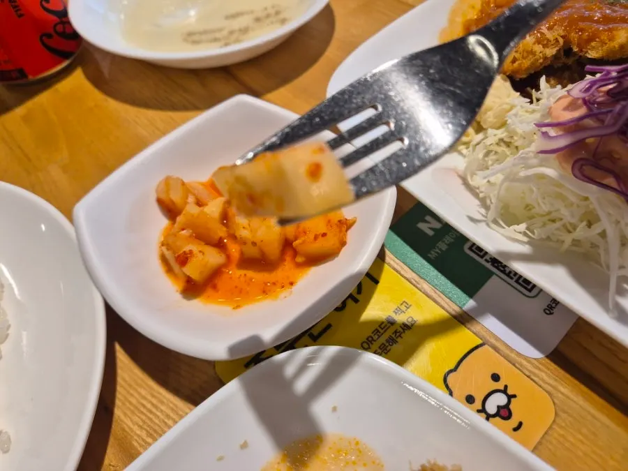 Generous extra-large Western-style Korean pork cutlet