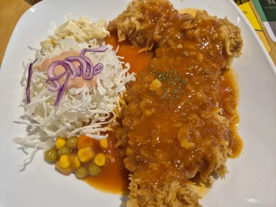 Pork cutlet and soba set near Busan Station