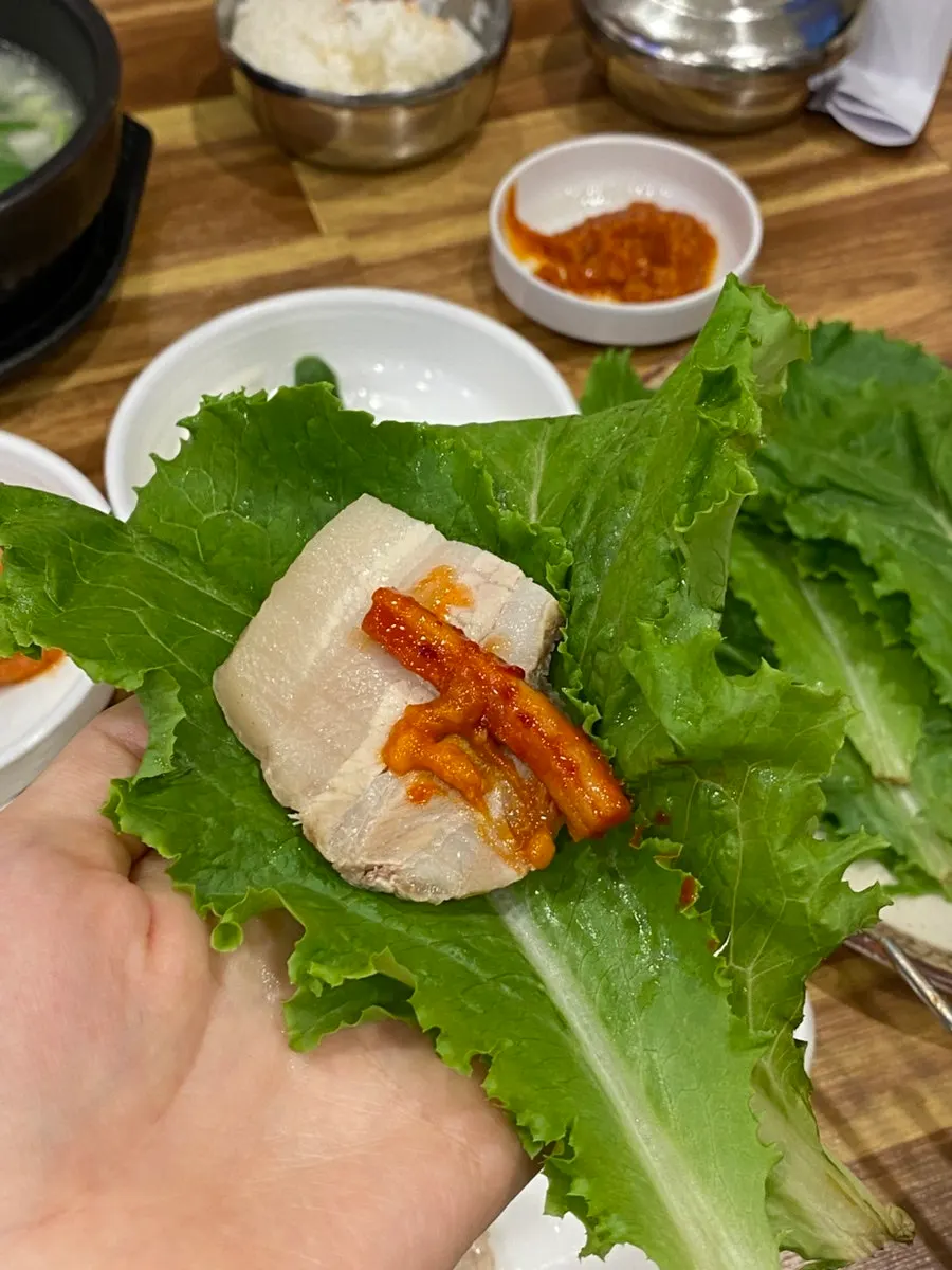 Suyuk with a good ratio of lean meat and fat