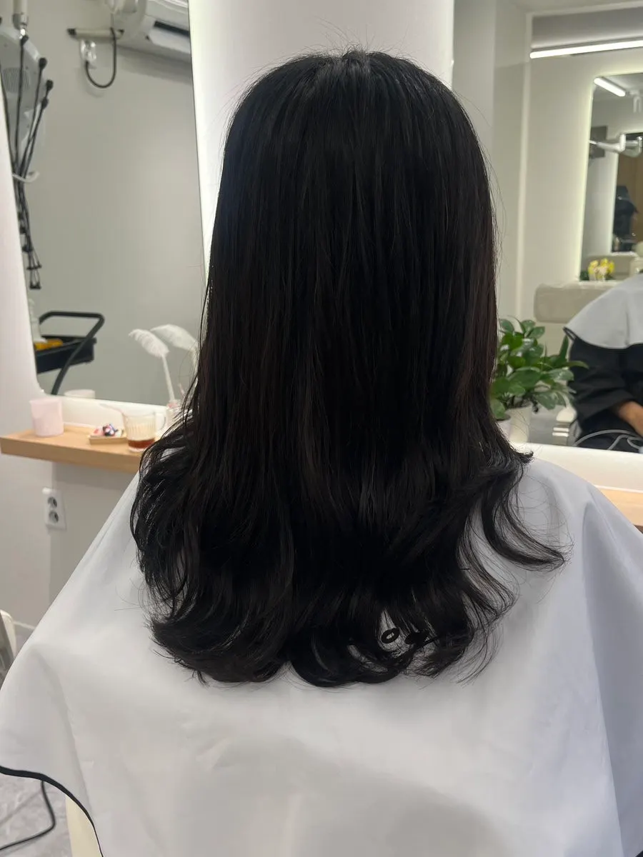 Finished natural S-curl perm