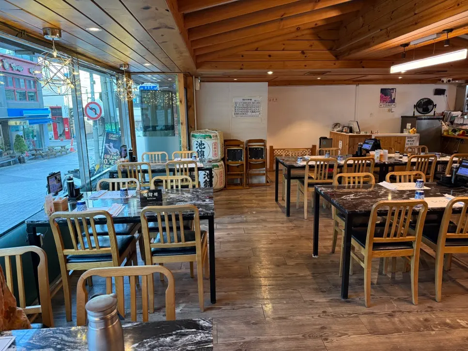Indoor space at Moshi Moshi PNU Branch