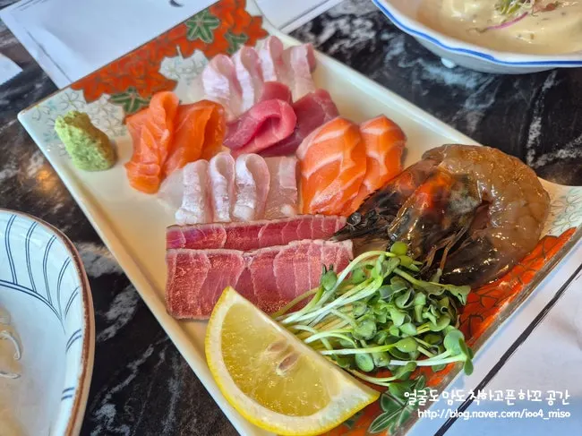A Course sashimi selection