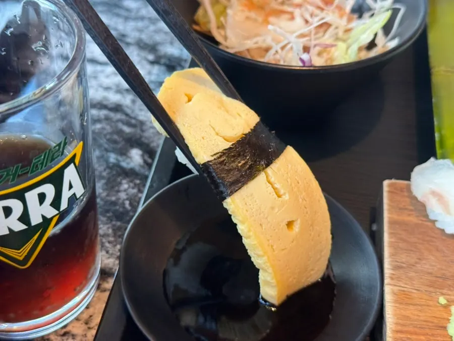 Varied sushi served with the soba set