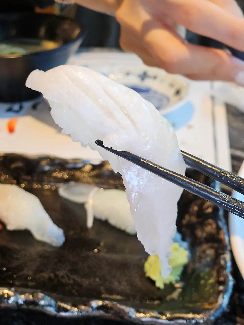 Several varieties of set sushi
