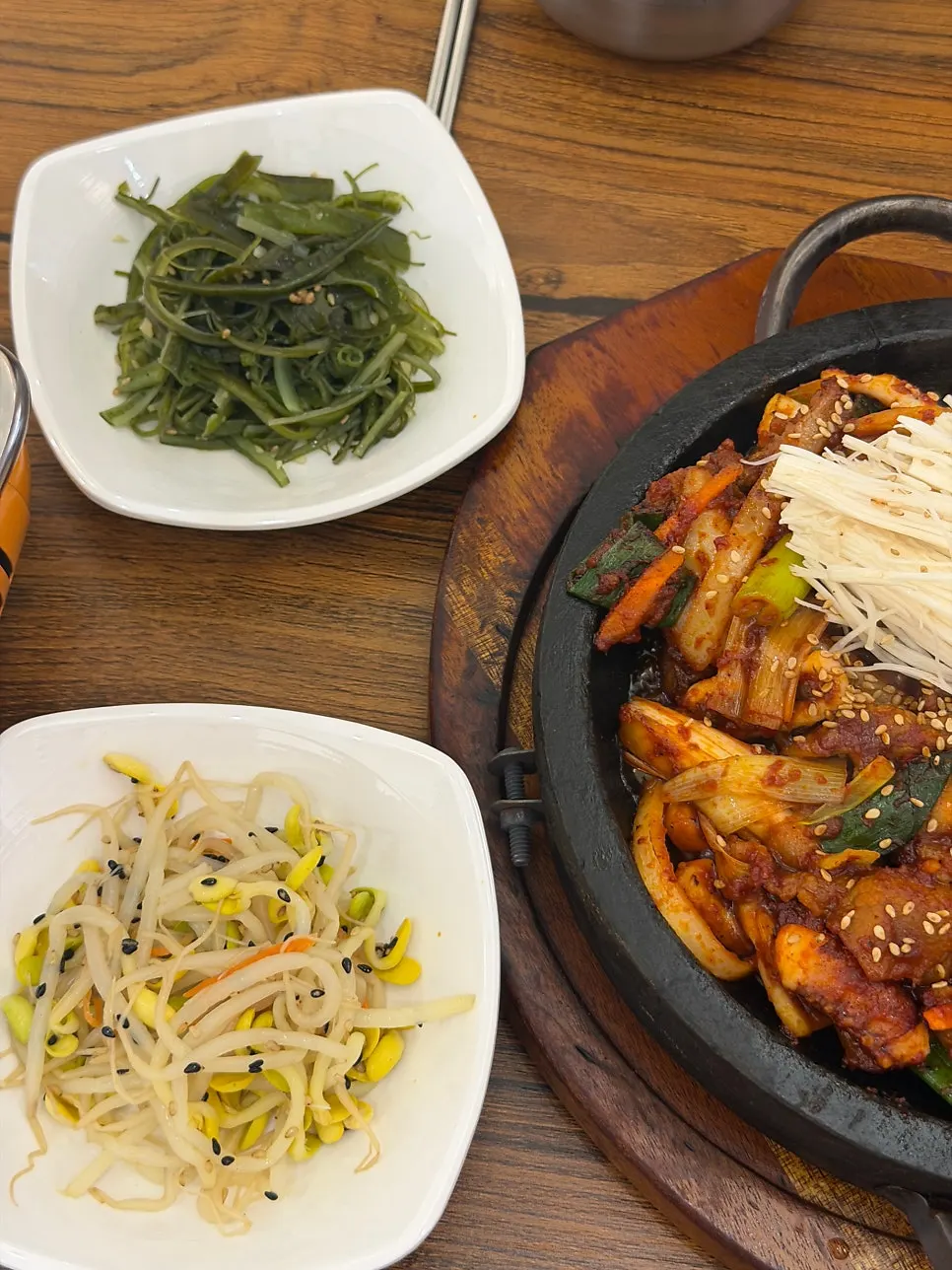 메인과 어울리는 기본 반찬