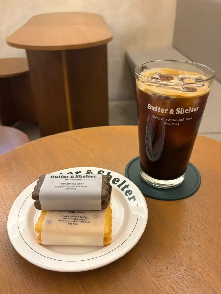 Table at Butter & Shelter Yeonnam after finishing dessert time